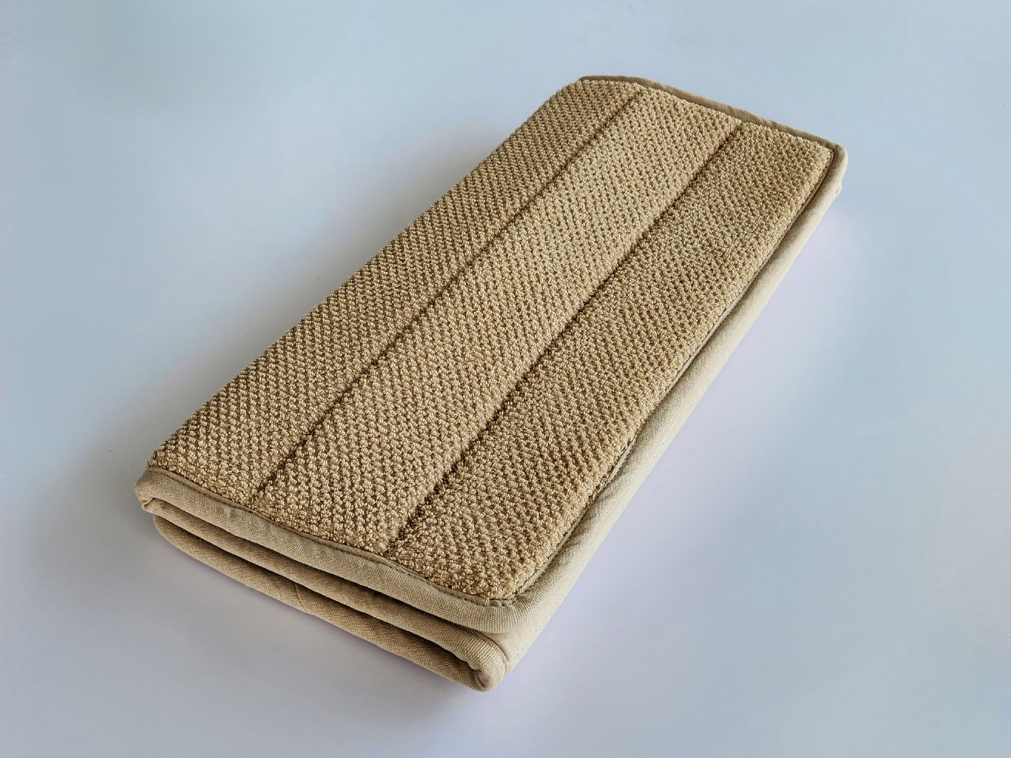 Hawaii Dot Bath Mat