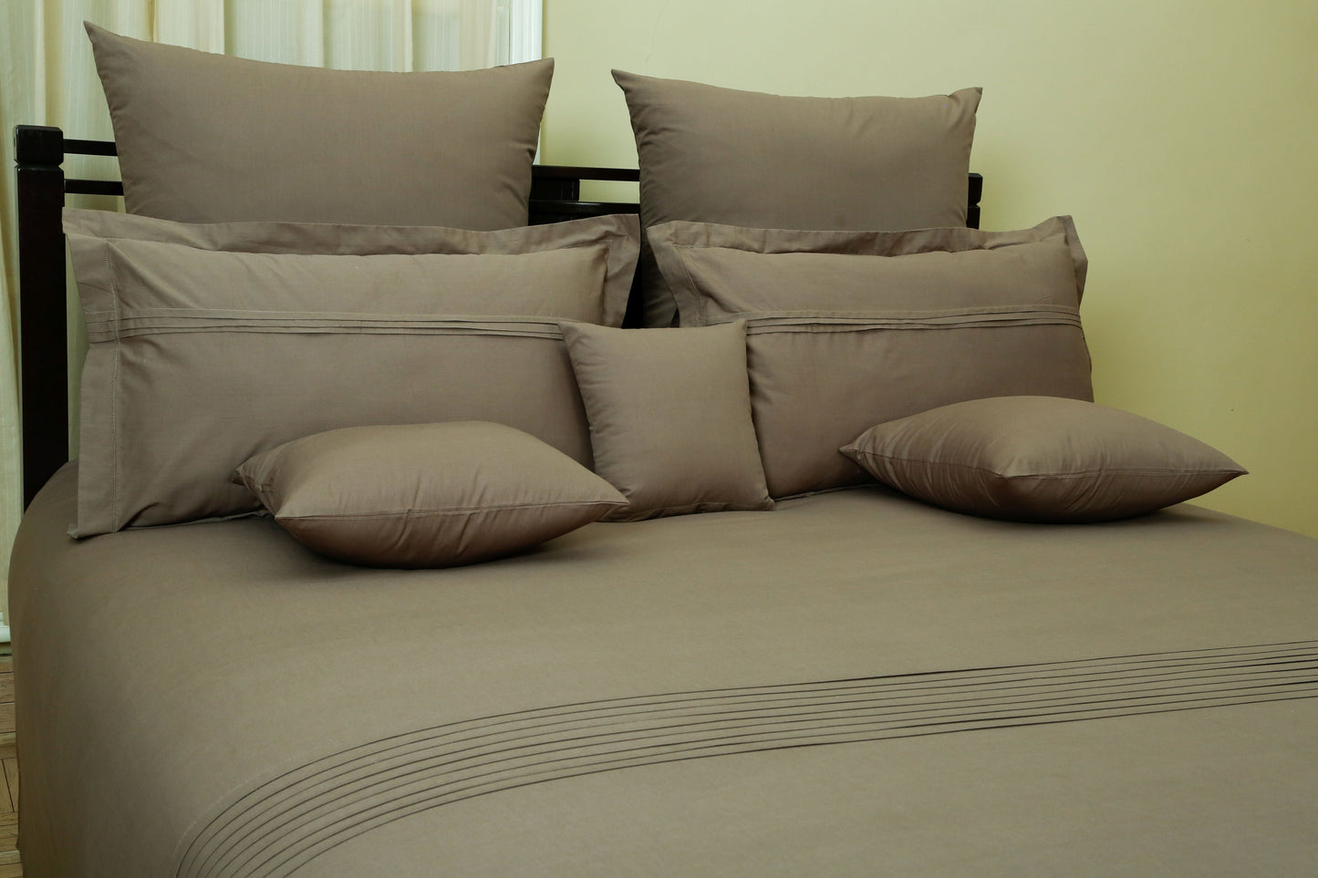Overlap Duvet Cover