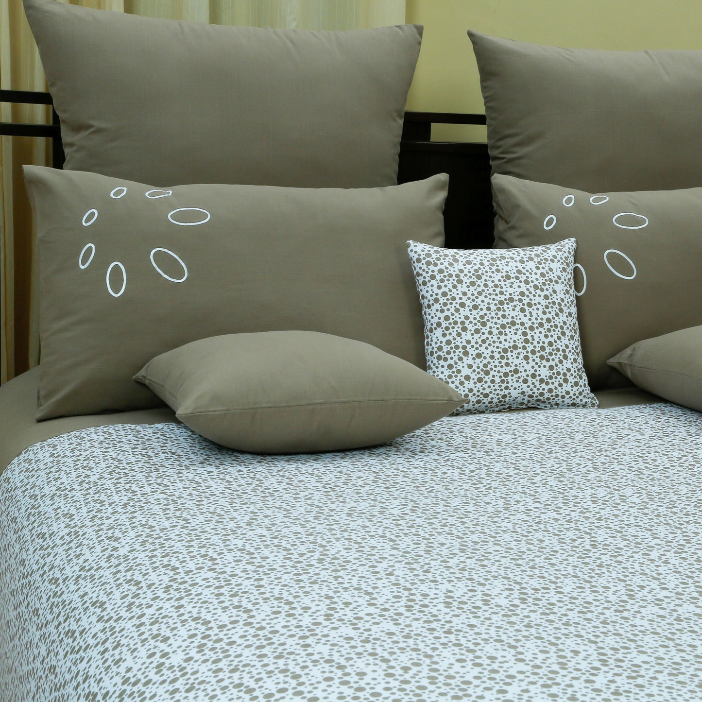 Bubble Bedsheet