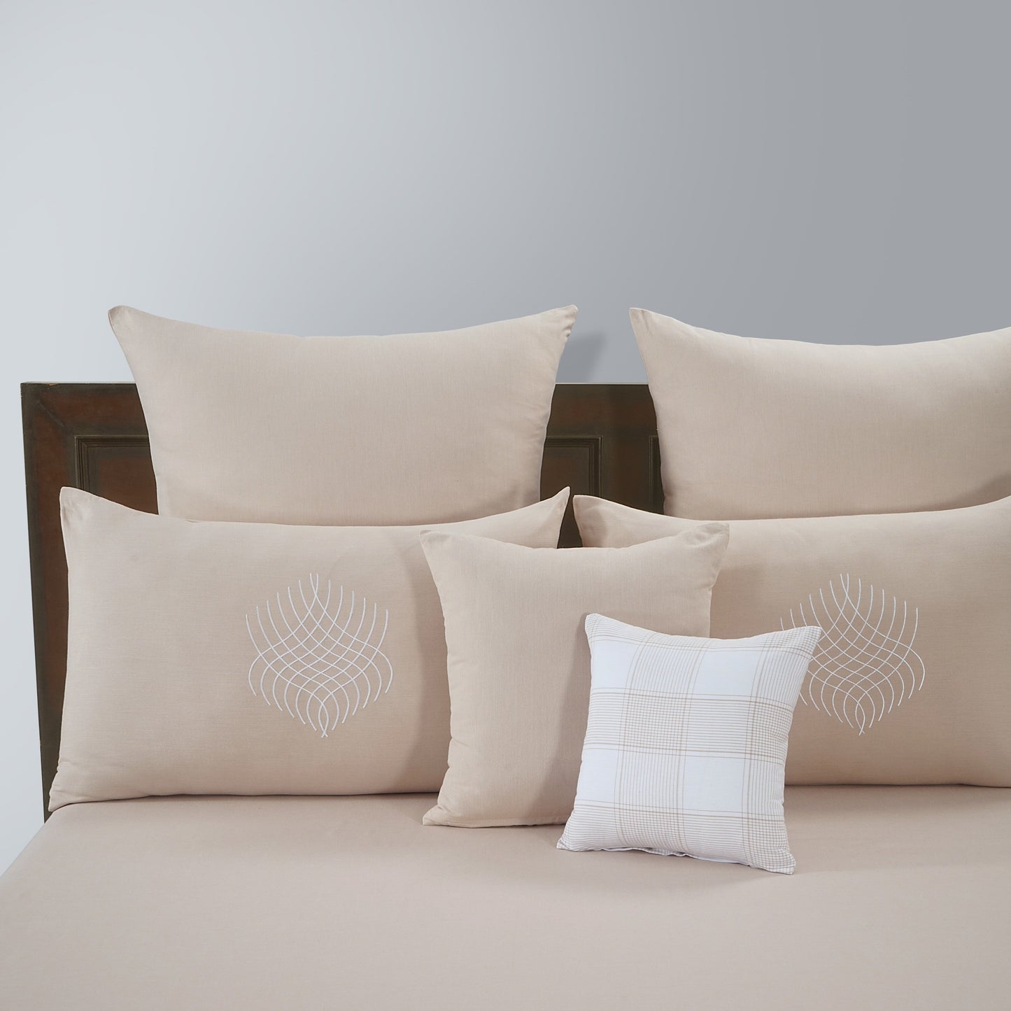 Milan Comforter Set