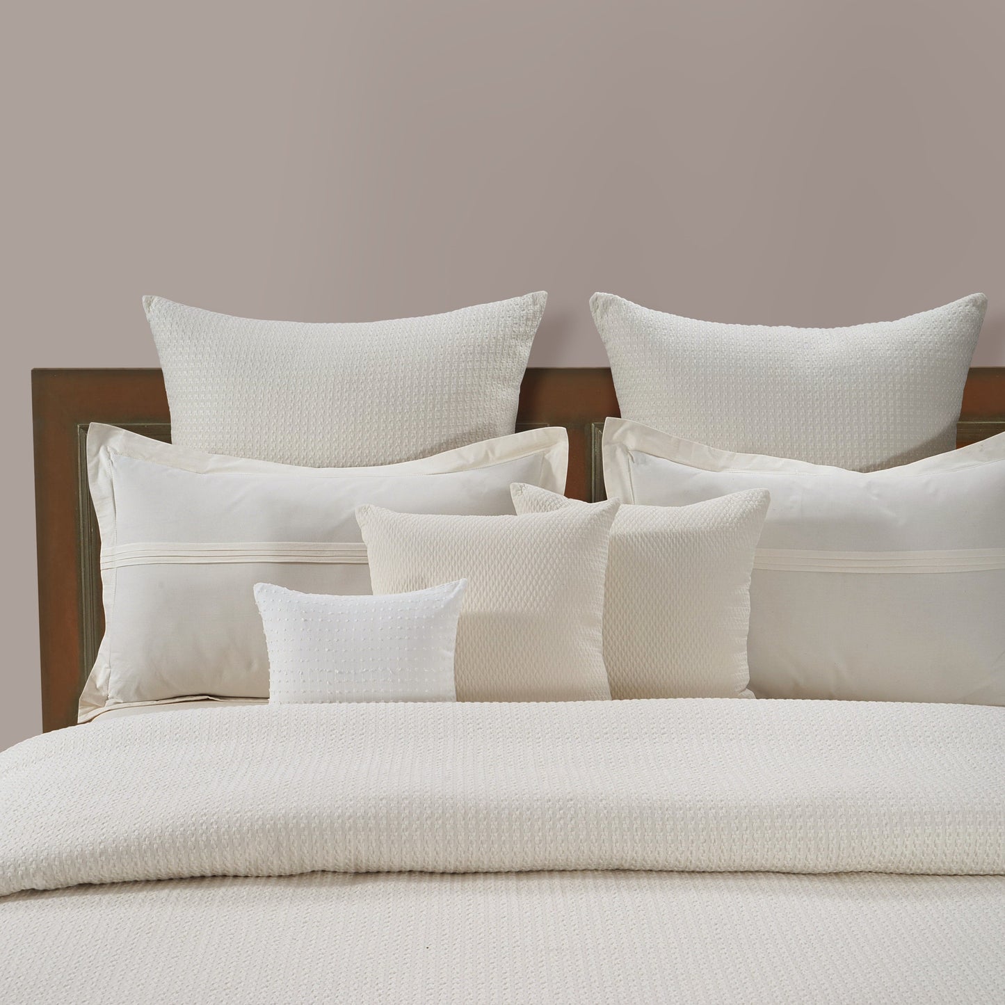 Logan Bedspread