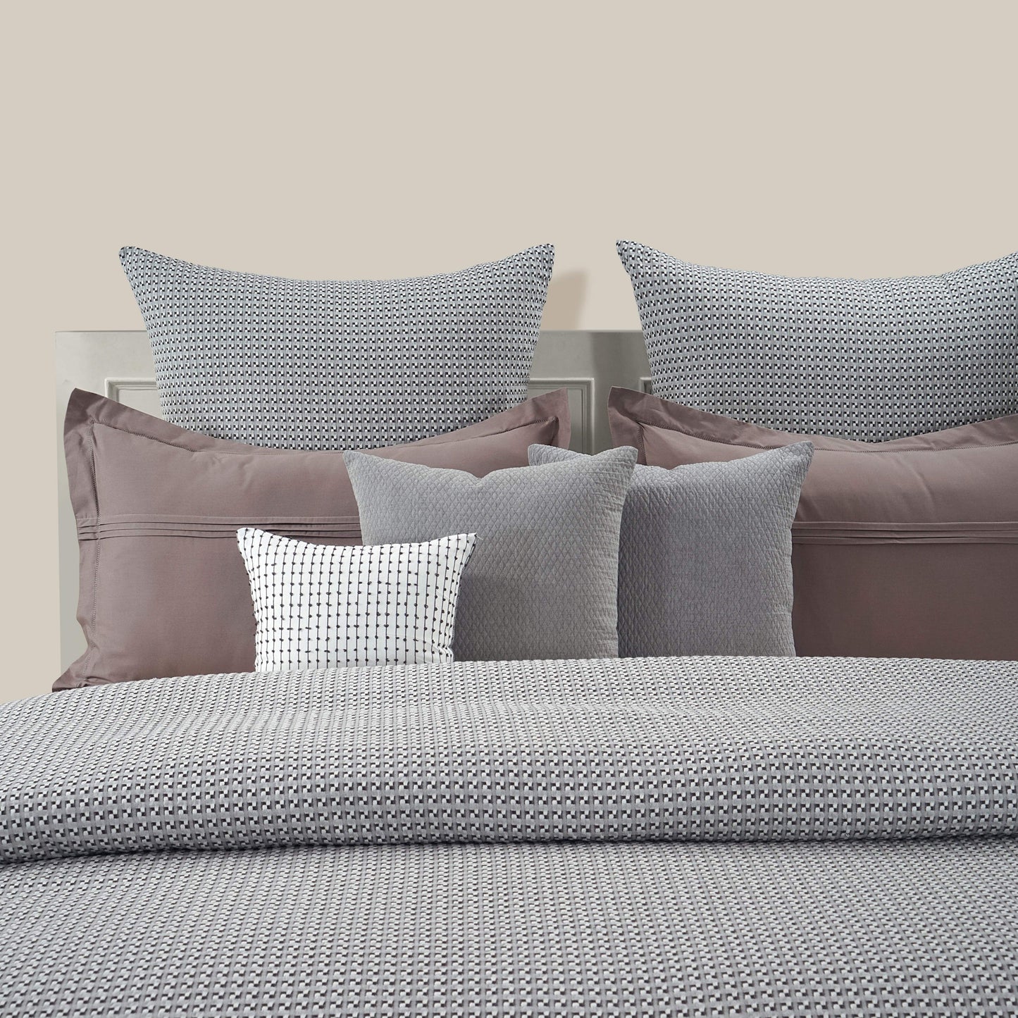Logan Comforter Set