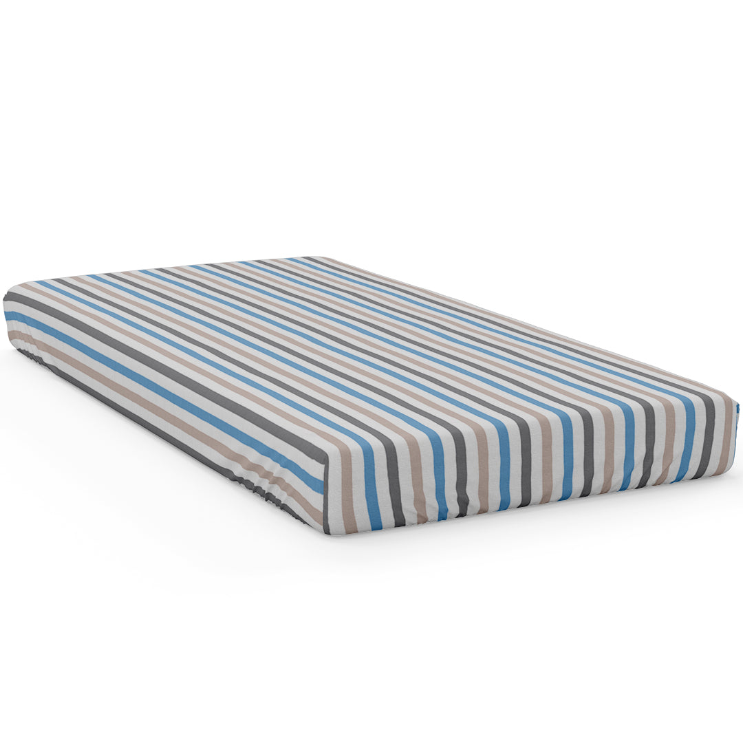 Linda Comforter Set