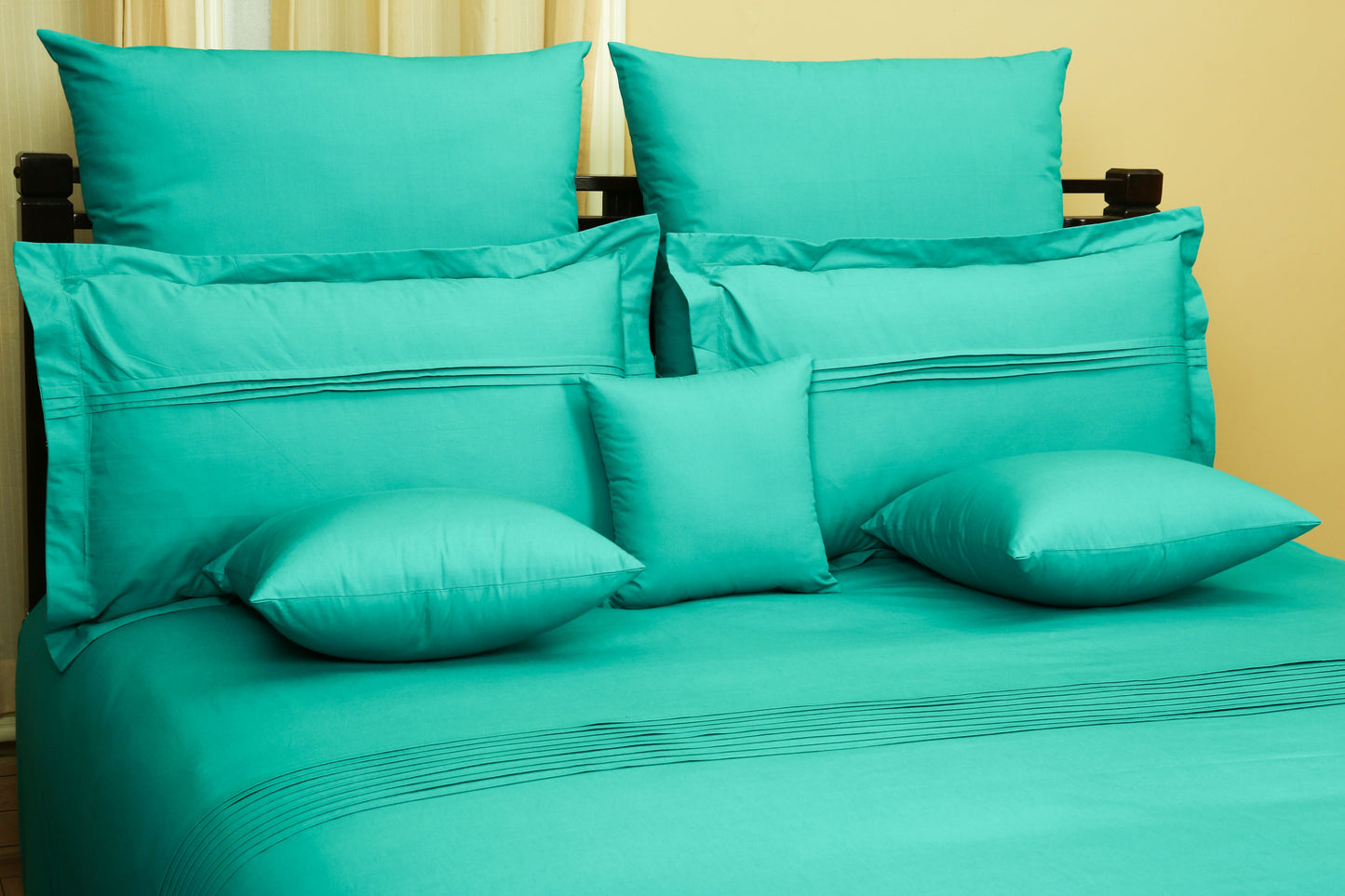Overlap Duvet Cover