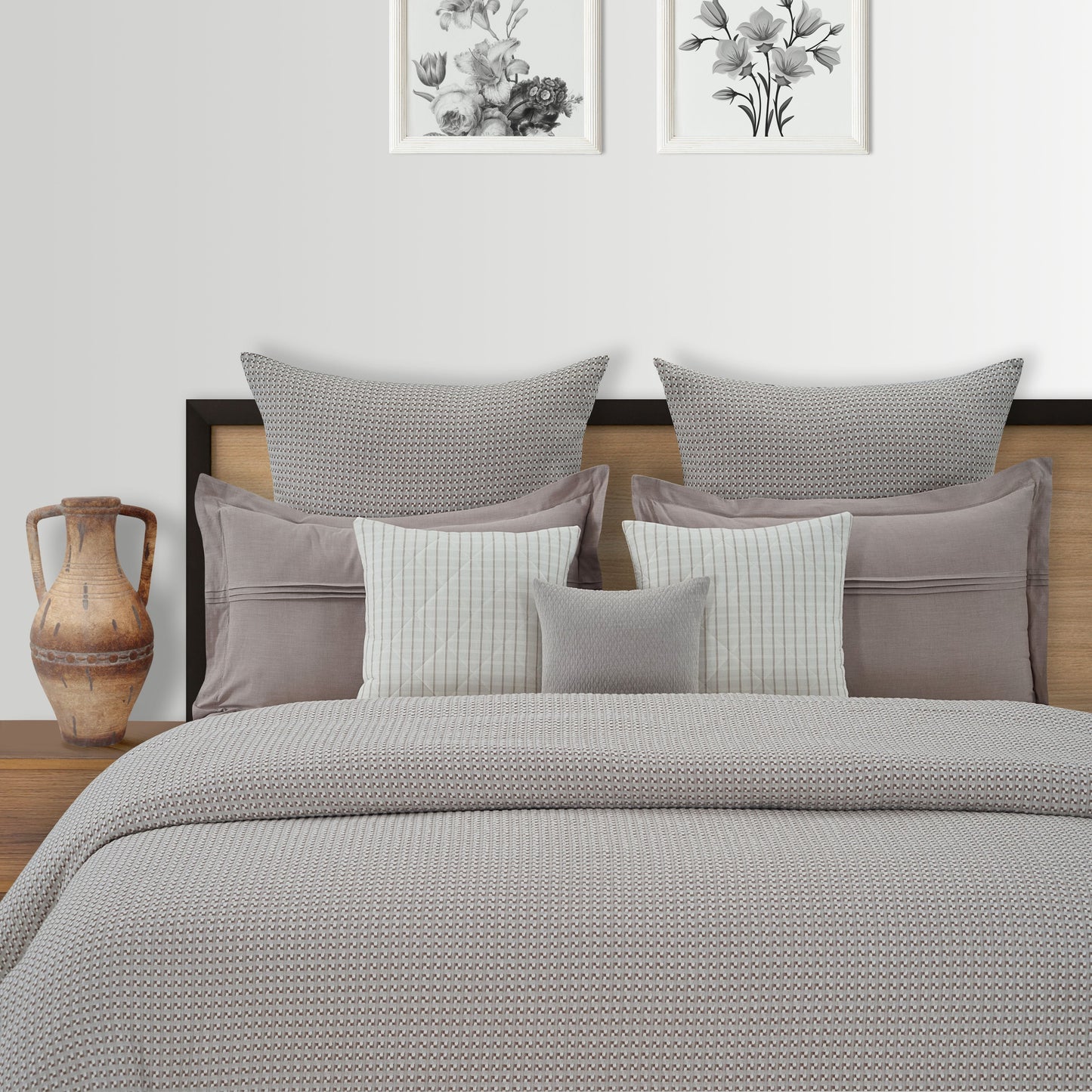Logan Bedspread