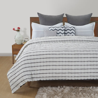 Check sucker Bedspread