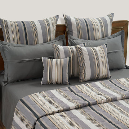 Huckleberry Comforter Set